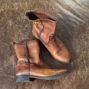 Frye Women's Brown Leather Ankle Boots